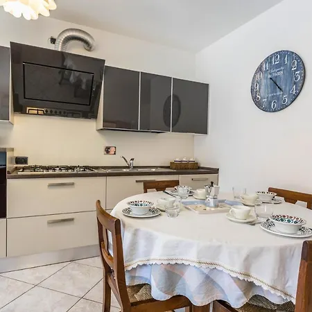 Parco Flat Apartment